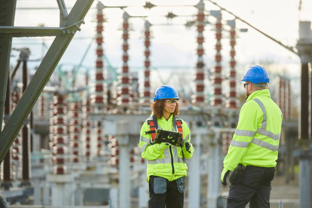 Best Licensed Electrician  in Lyndon, KS